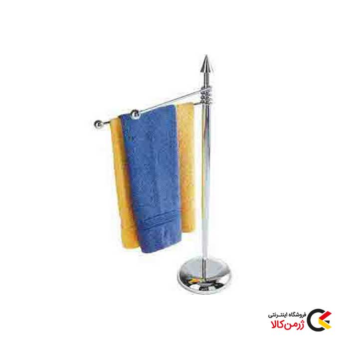 جا_حوله_ای_ایستاده_