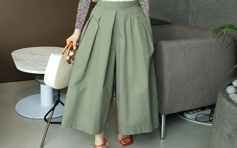 شلوارهای گشاد (Wide Leg Pants)